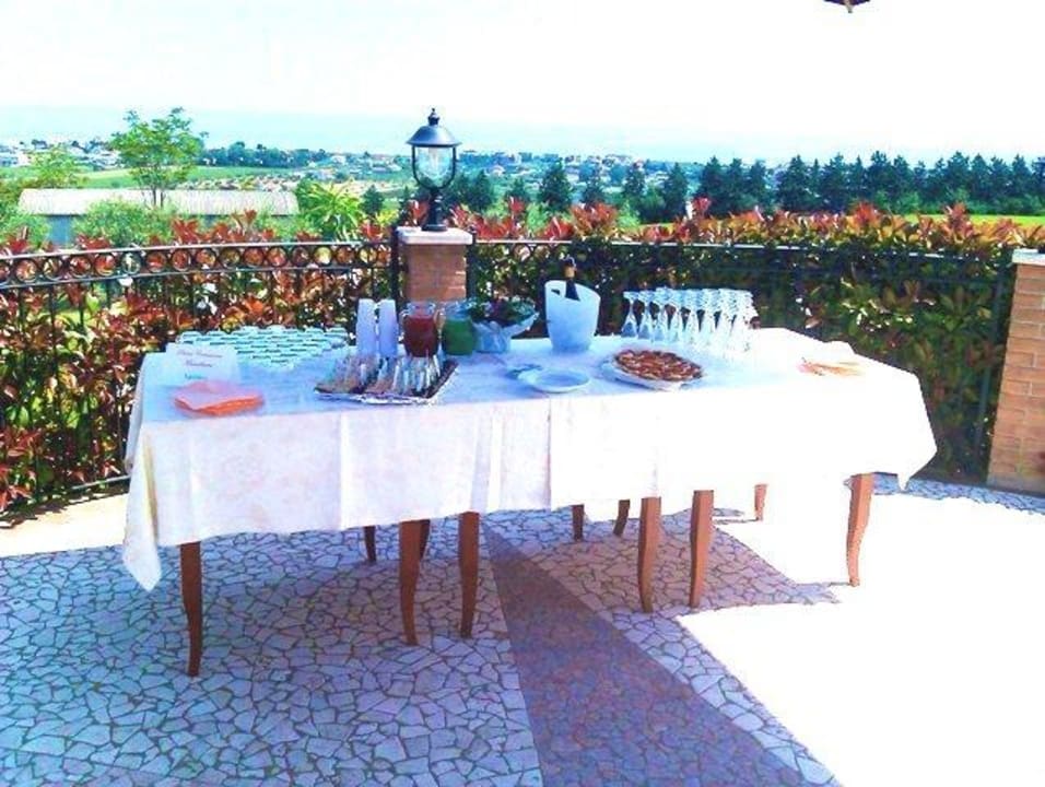 Aperitivo in terrazza Il Vigneto Country House