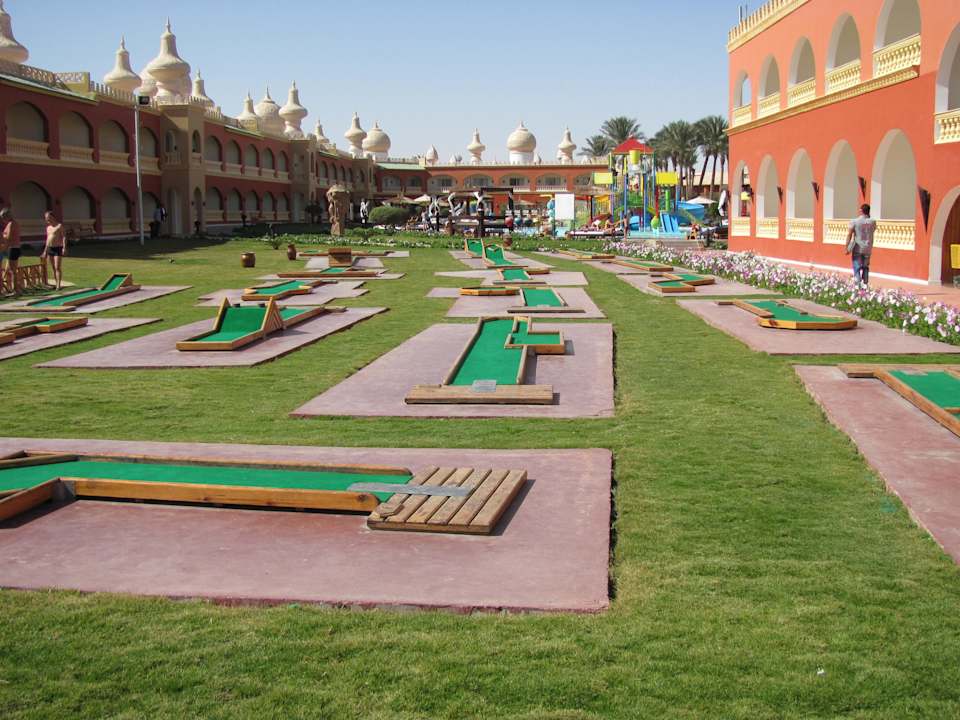 Minigolfanlage Pickalbatros Alf Leila Wa Leila Resort - Neverland Hurghada