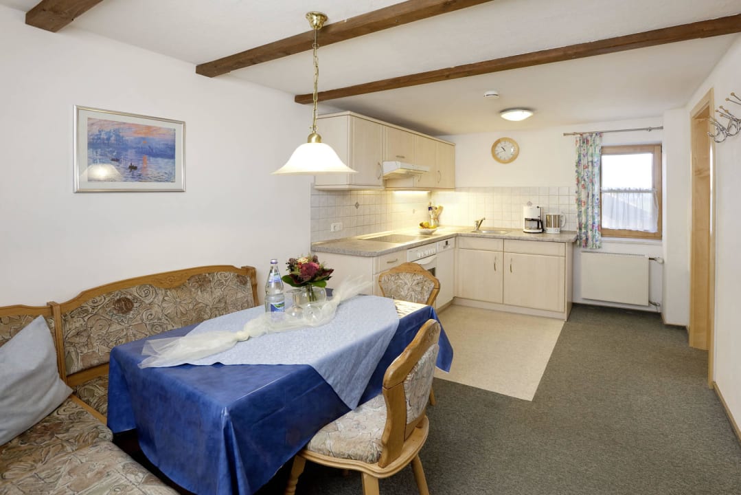 Bauernstube Küche Ferienwohnungen Berghof Kinker