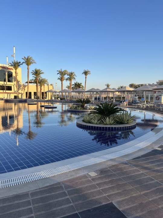 Pool Beach Albatros Resort