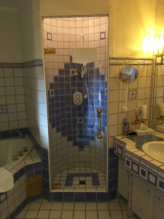 Zimmer Wellnesshotel ...liebes Rot-Flüh