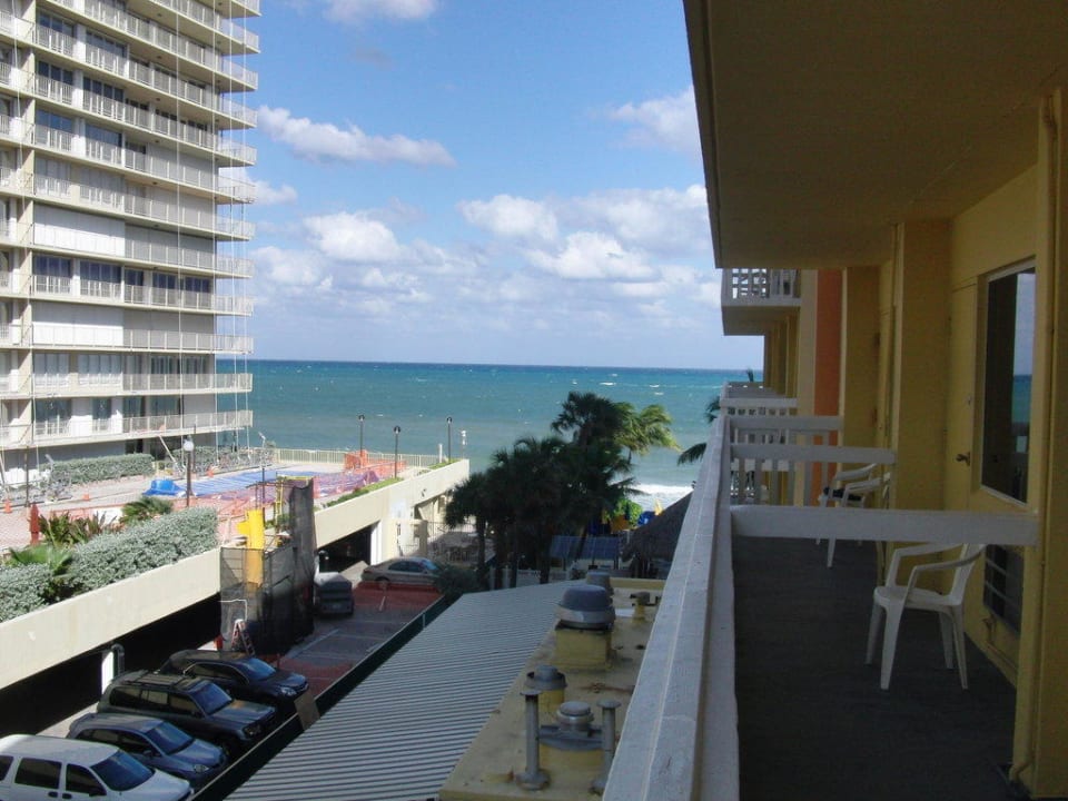 Ausblick vom Balkon Hotel Ocean Sky Beach Resort