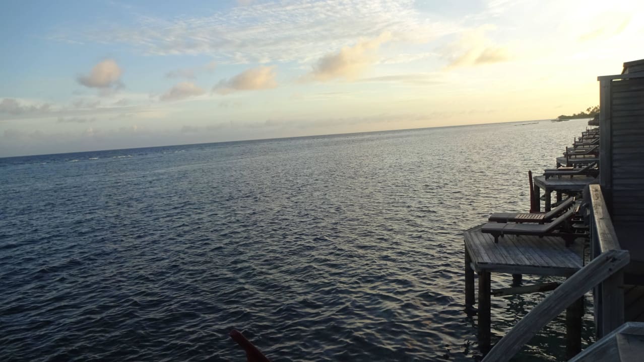 Wasservillen - Ausblick vom Deck Kuredu Island Resort & Spa