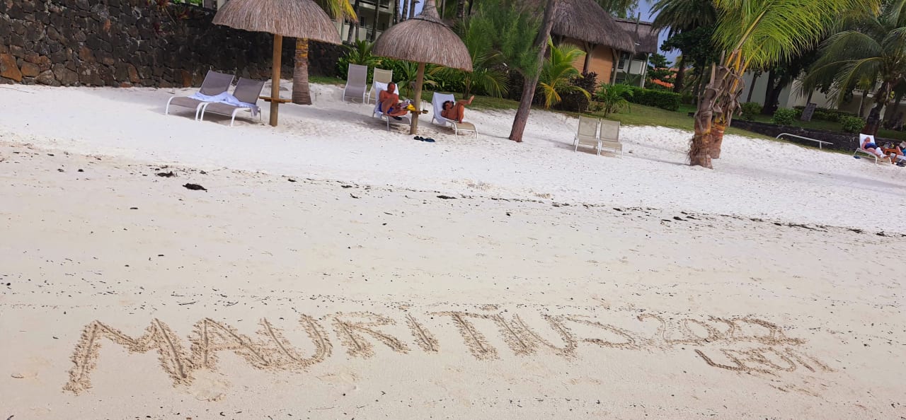 Strand Crystals Beach Resort Belle Mare, a member of Radisson Individuals