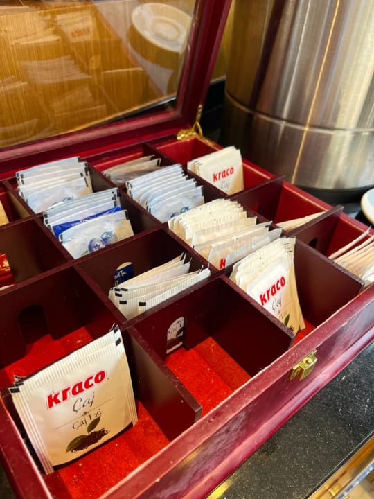 Gastro Hotel Andon Lapa i Pare