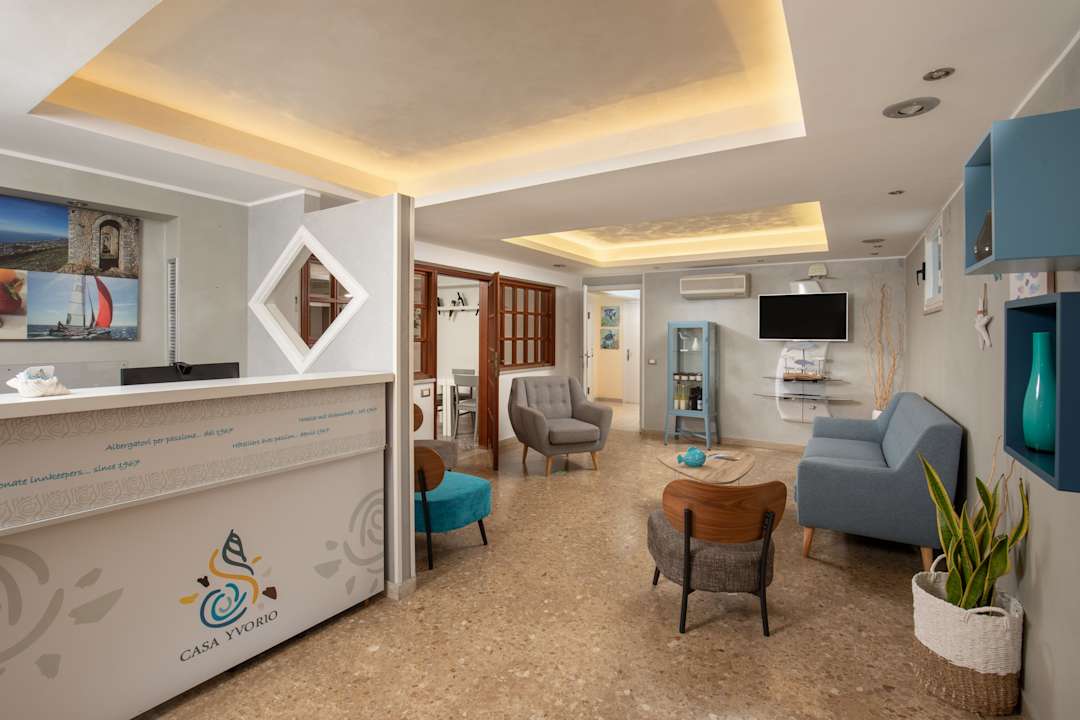 Lobby Hotel Casa Yvorio