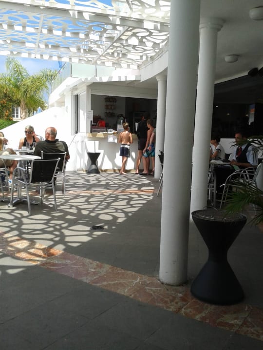Hotel-Bar - tagsüber geöffnet LABRANDA Bahía y Villas Fañabé