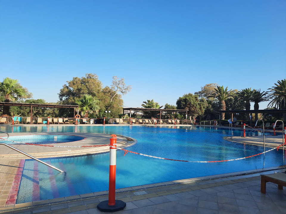 Pool Apollonia Beach Resort & Spa