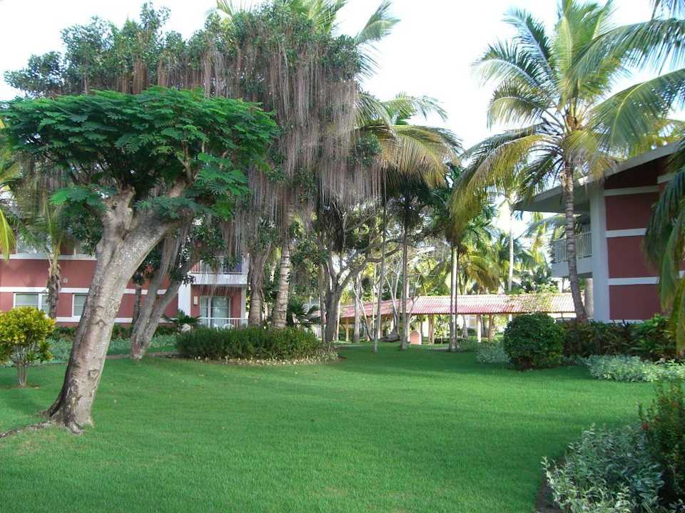 Grünanlage und Villa Grand Palladium Select Bávaro Resort & Spa