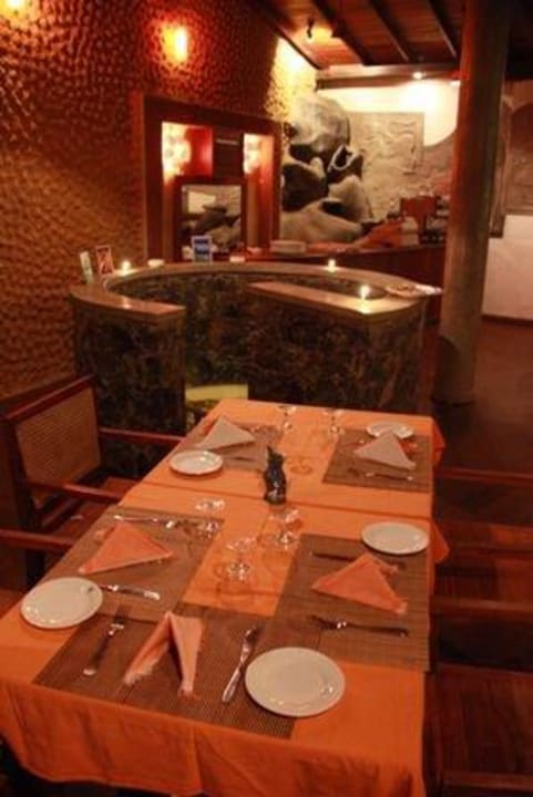 Restaurant Hotel Time & Tide Beach Resort