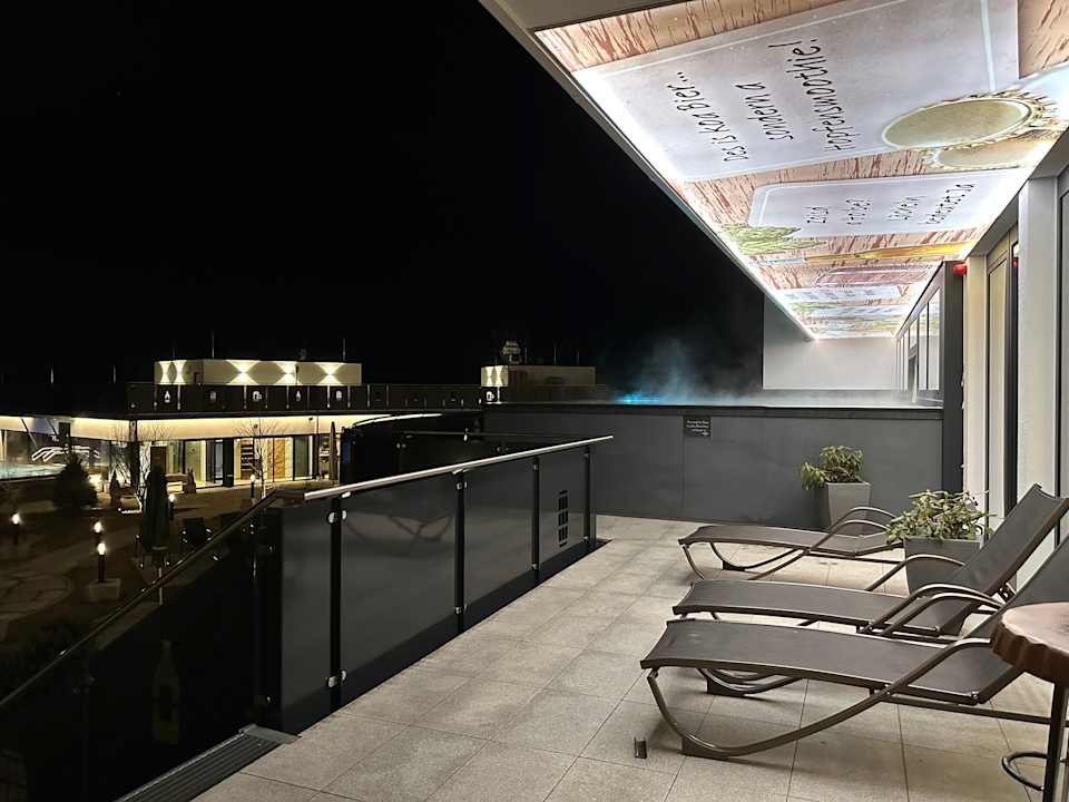 Pool 1. Bier & Wohlfühlhotel Gut Riedelsbach