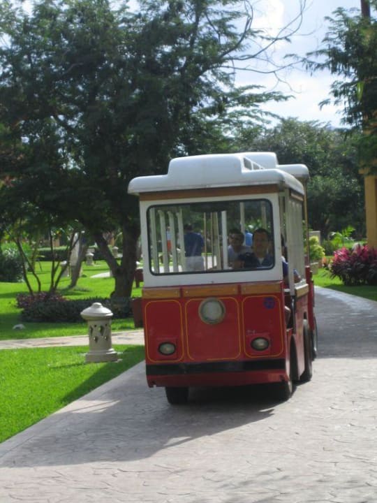 Die Bimmelbahn Iberostar Selection Paraiso Lindo