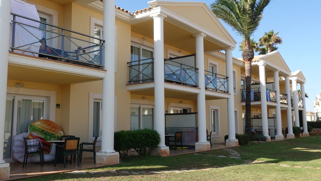 Außenansicht TUI KIDS CLUB Punta Prima