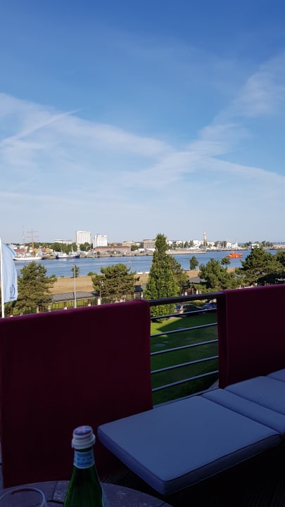 Ausblick Hotel Yachthafenresidenz Hohe Düne
