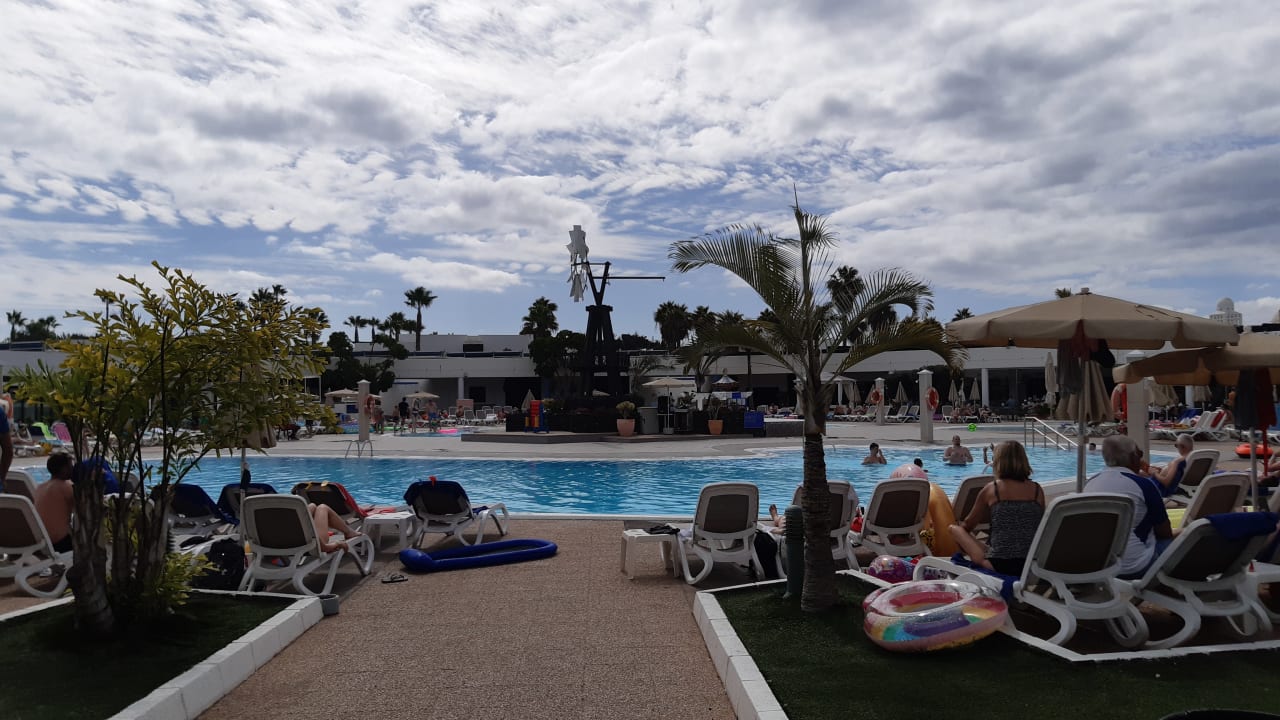 Pool Relaxia Lanzasur Club