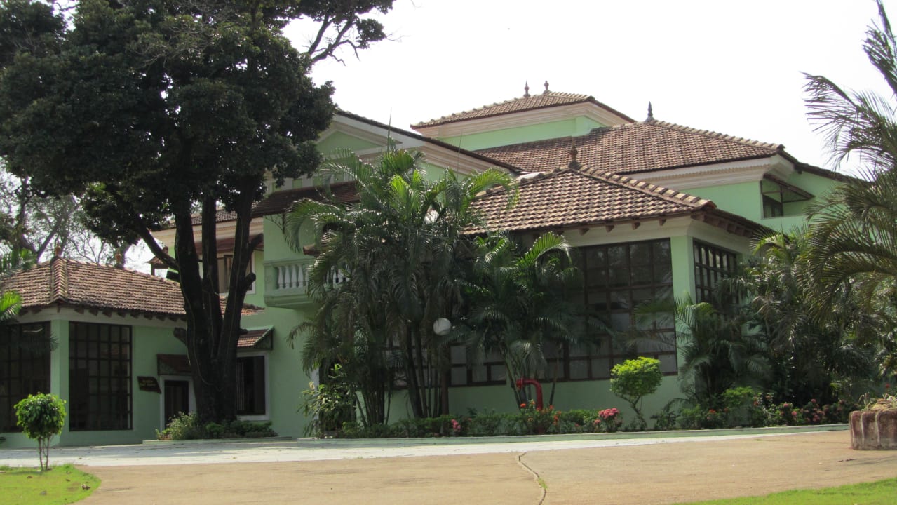 Aveda Behandlungszentrum Mercure Goa Devaaya Retreat