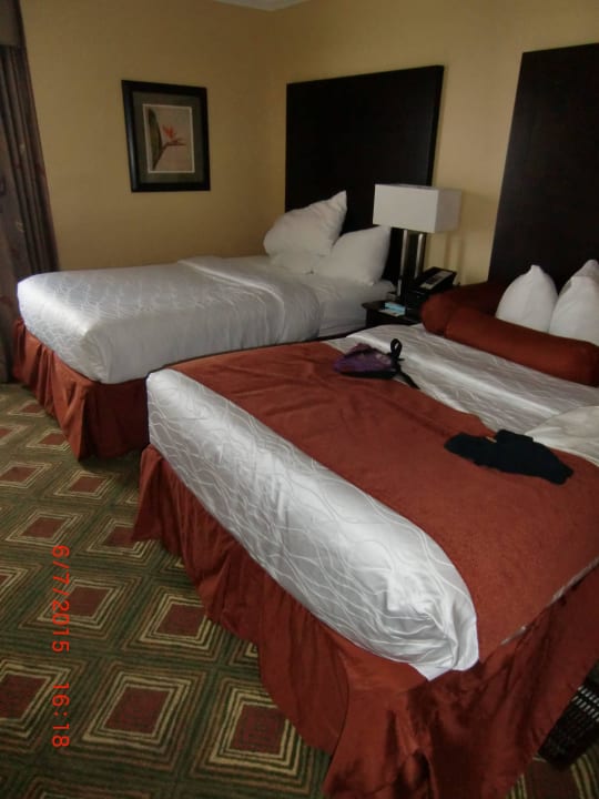 Erstes Schlafzimmer Saratoga Resort Villas