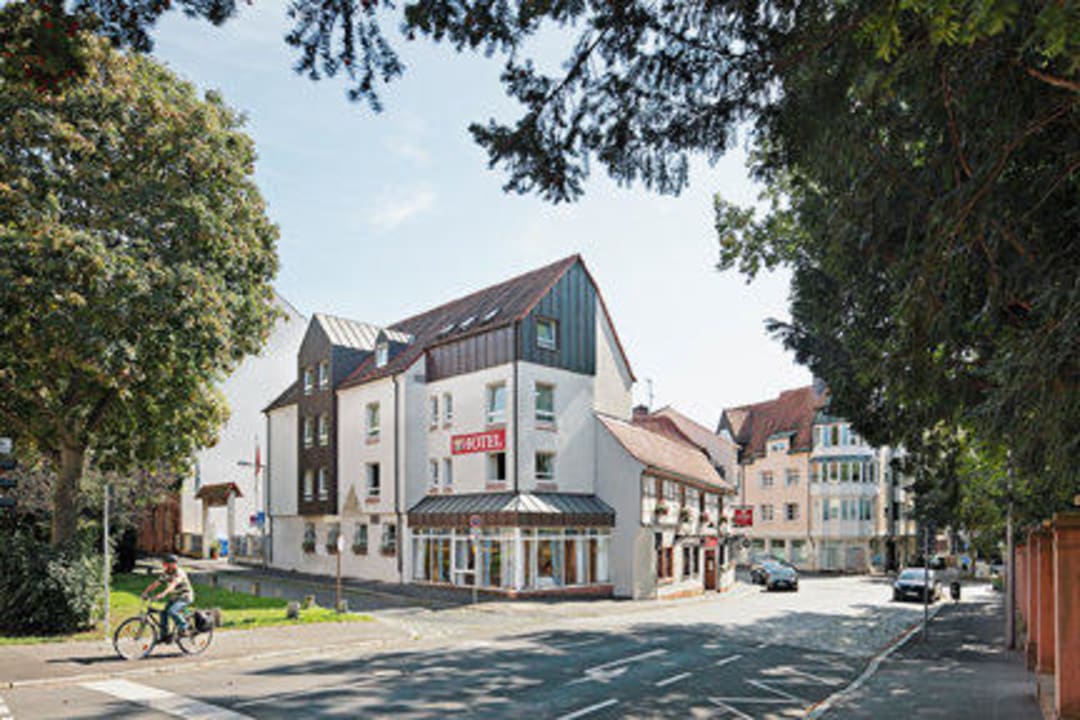 Aussenansicht/ Hanauer - Ecke Karlstraße Hotel Zum Goldenen Ochsen