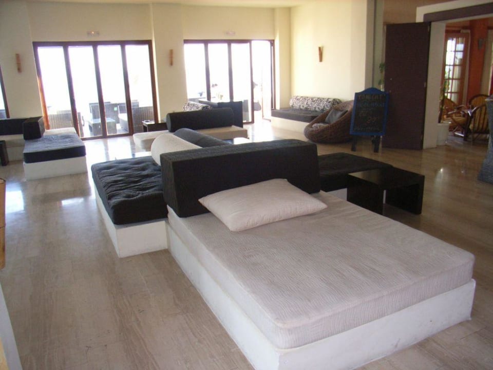 Lobby Hotel Pantokrator