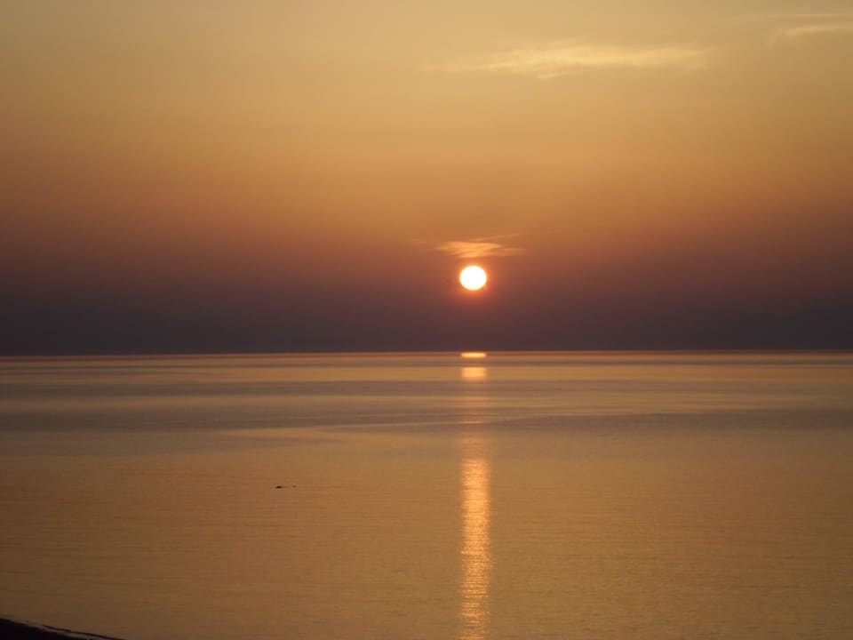 Sonnenaufgang Hotel Calypso Beach