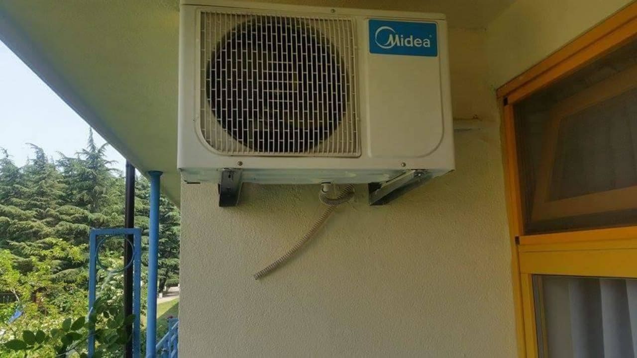 Entwässerung fehlt Parkhotel Continental