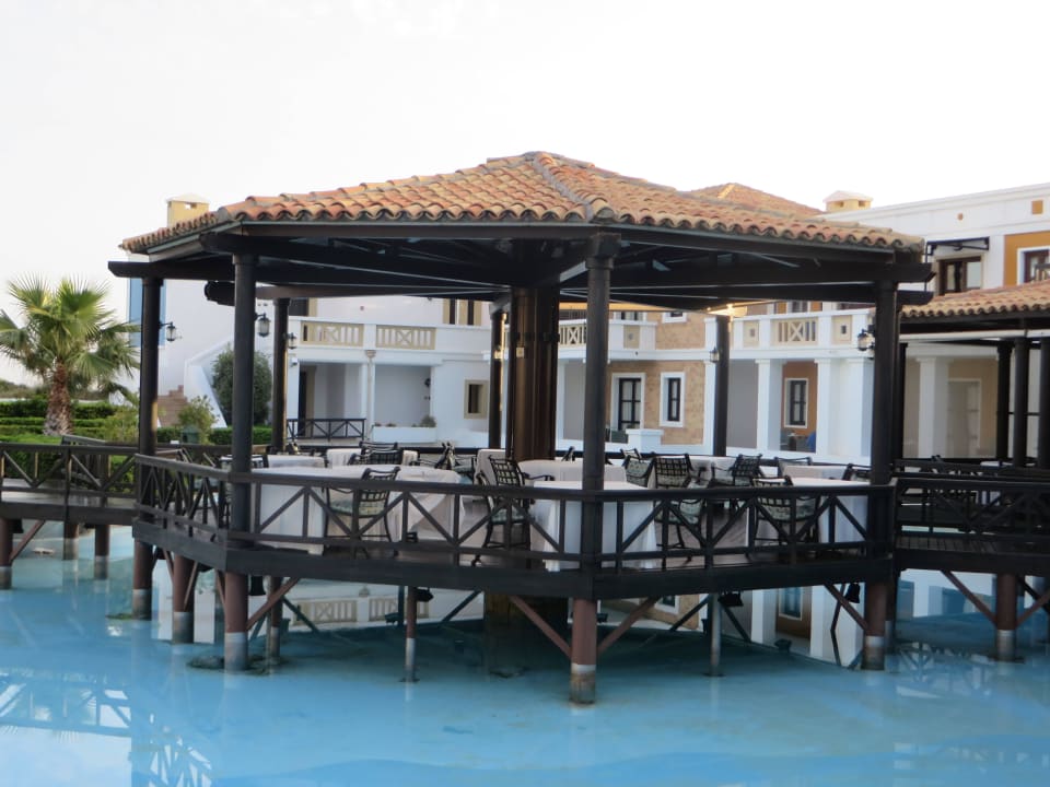A-la-carte Restaurant Candia Mitsis Royal Mare