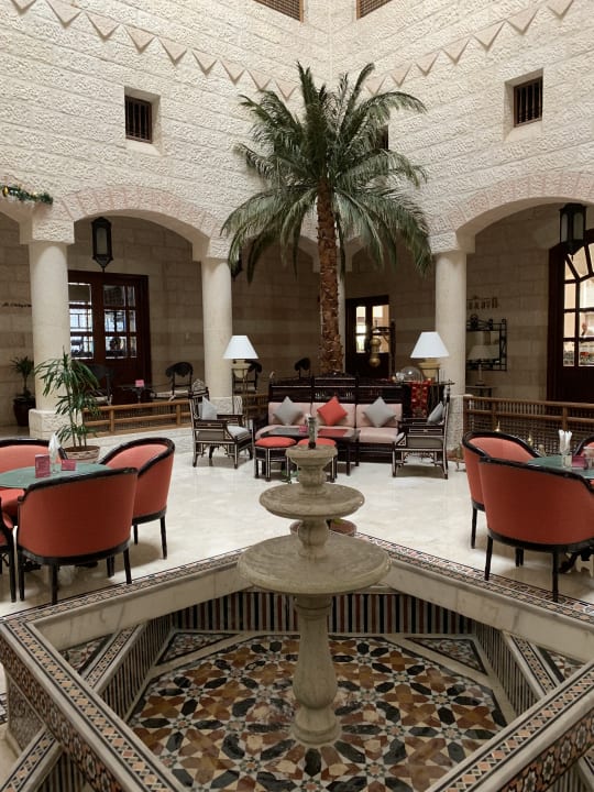 Lobby Mövenpick Resort Petra