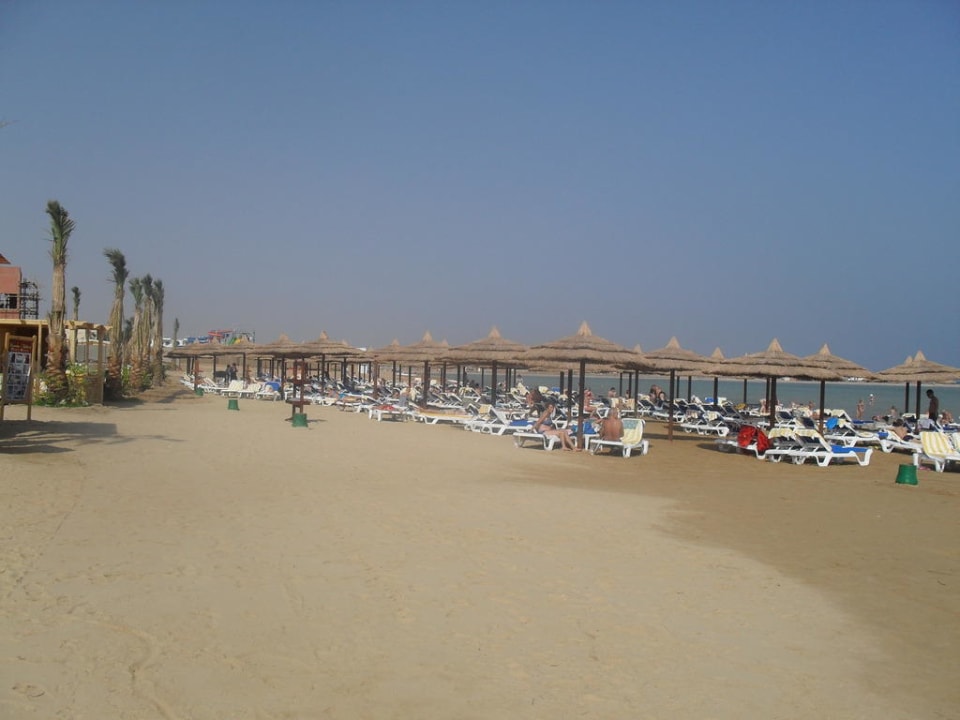 Strand mit Riffen zum schnorcheln Titanic Beach Spa & Aqua Park