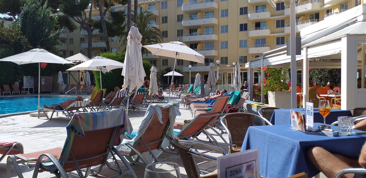 Pool Aparthotel Ivory Playa