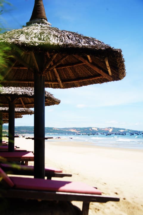 Private beach Hotel Muine Bay Resort