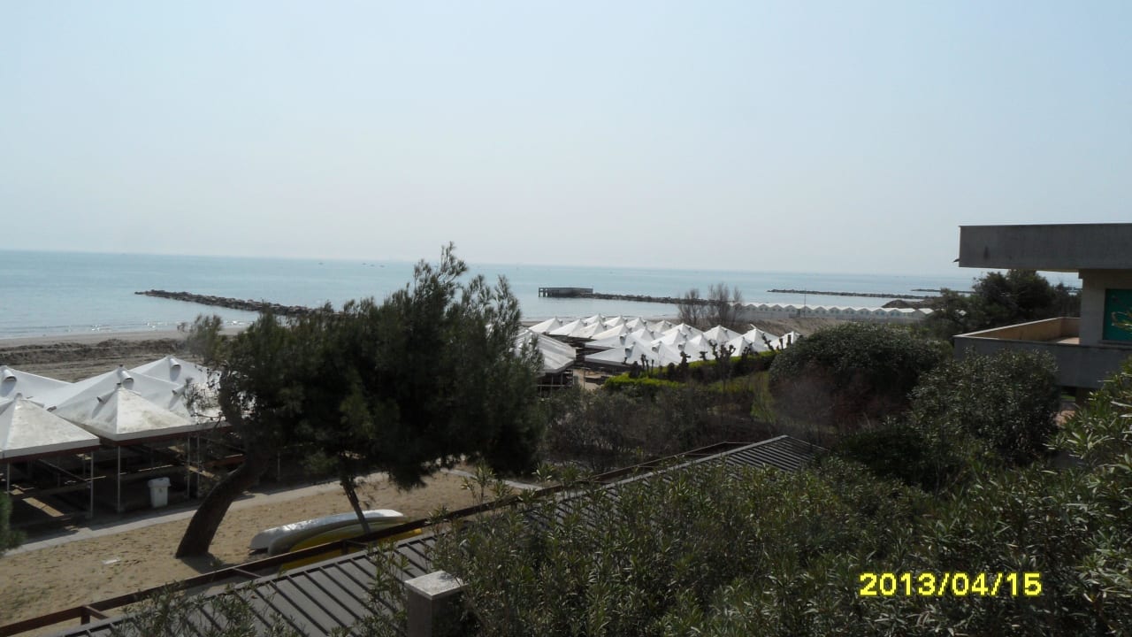 Blick aus dem Balkon Hotel Petit Palais