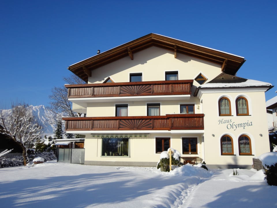 Außenansicht Appartements Haus Olympia