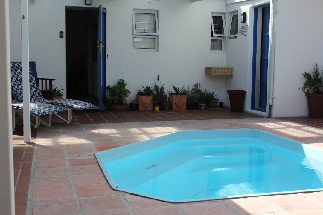 Pool BlueSky Arniston Guest House