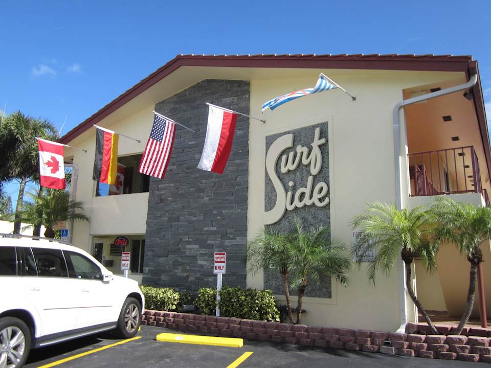 Straßenansicht Hotel Surf Side Resort