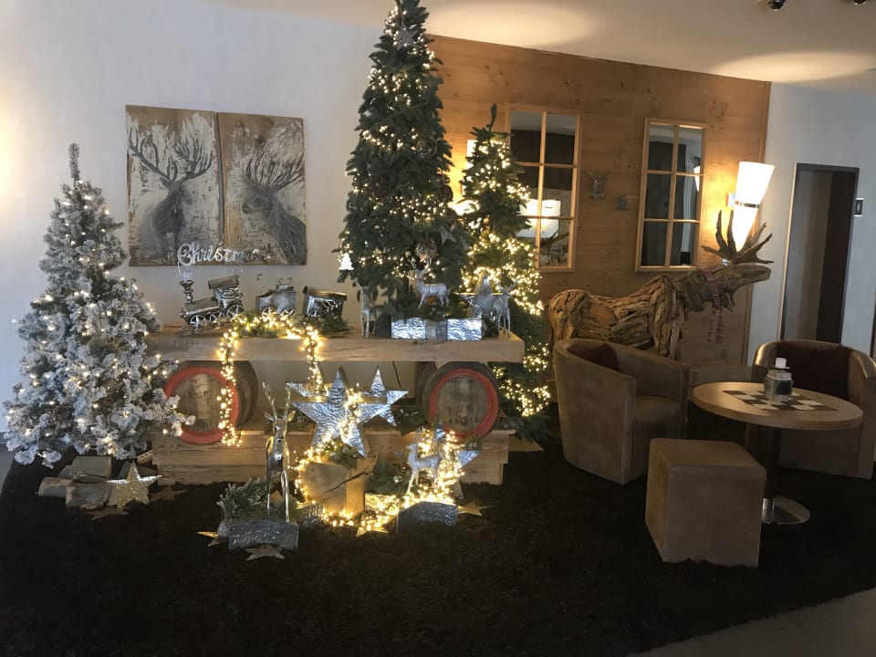 Lobby Best Western Plus Hotel Willingen