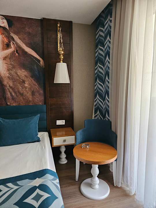 Zimmer Dream World Resort & Spa