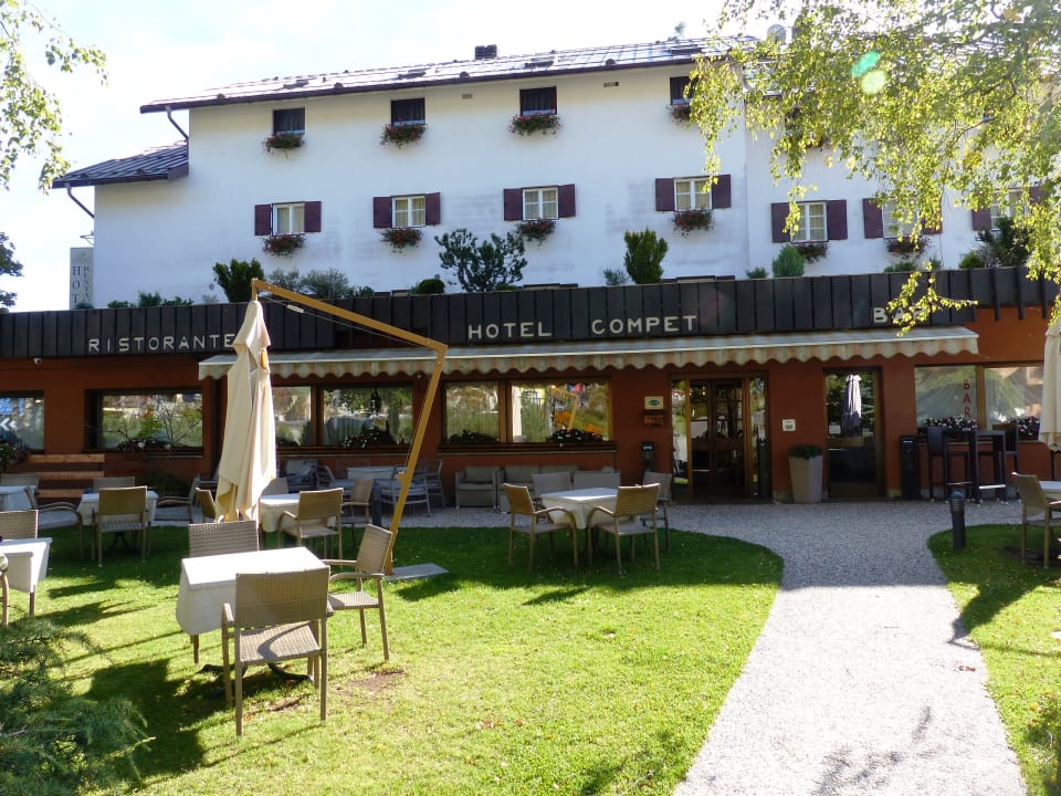 Außenansicht Hotel Compet