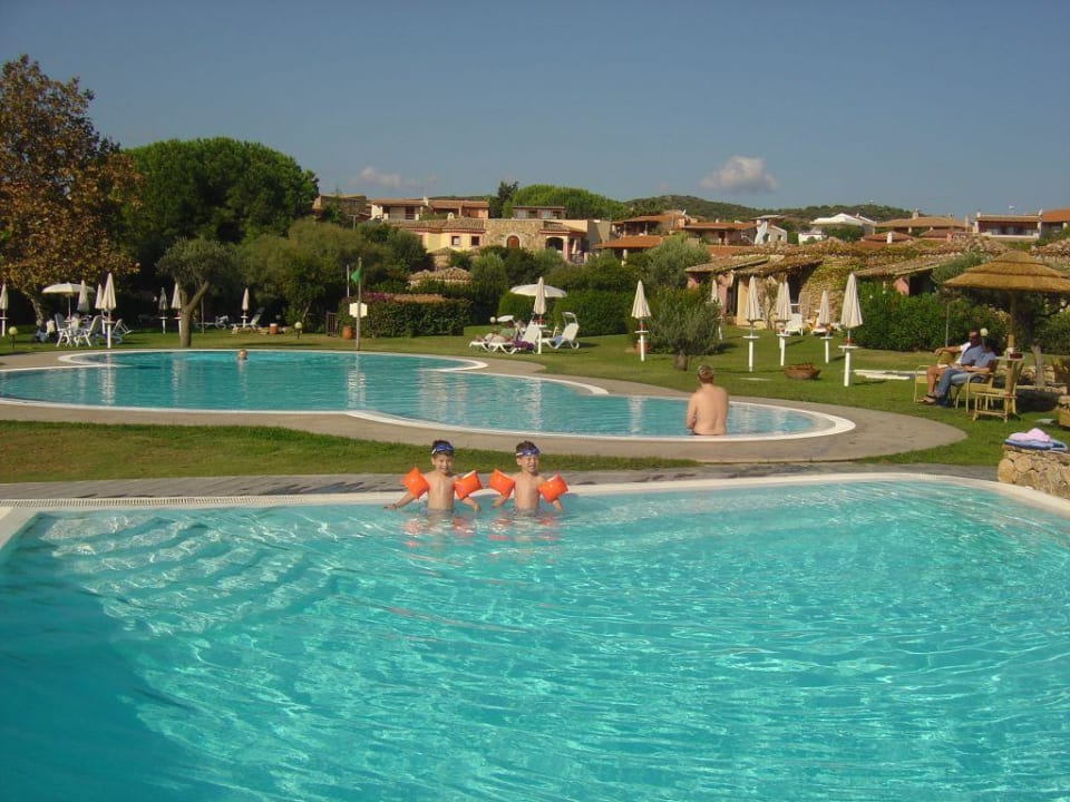 Poollandschaft Hotel Resort & Spa Baia Caddinas