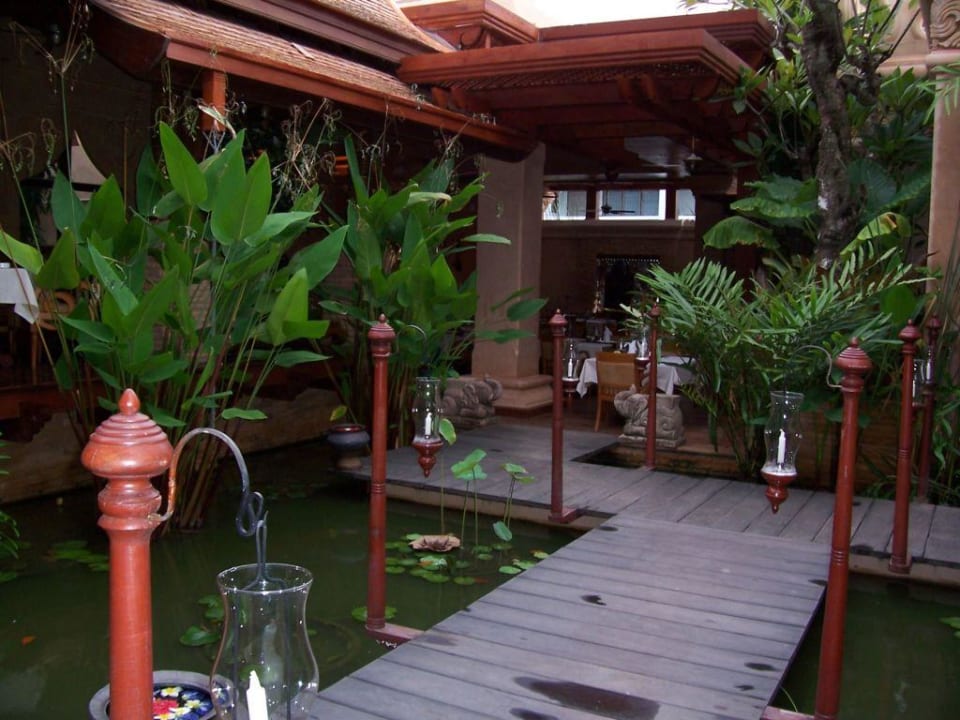 Zum Restaurant Hotel Sawasdee Village
