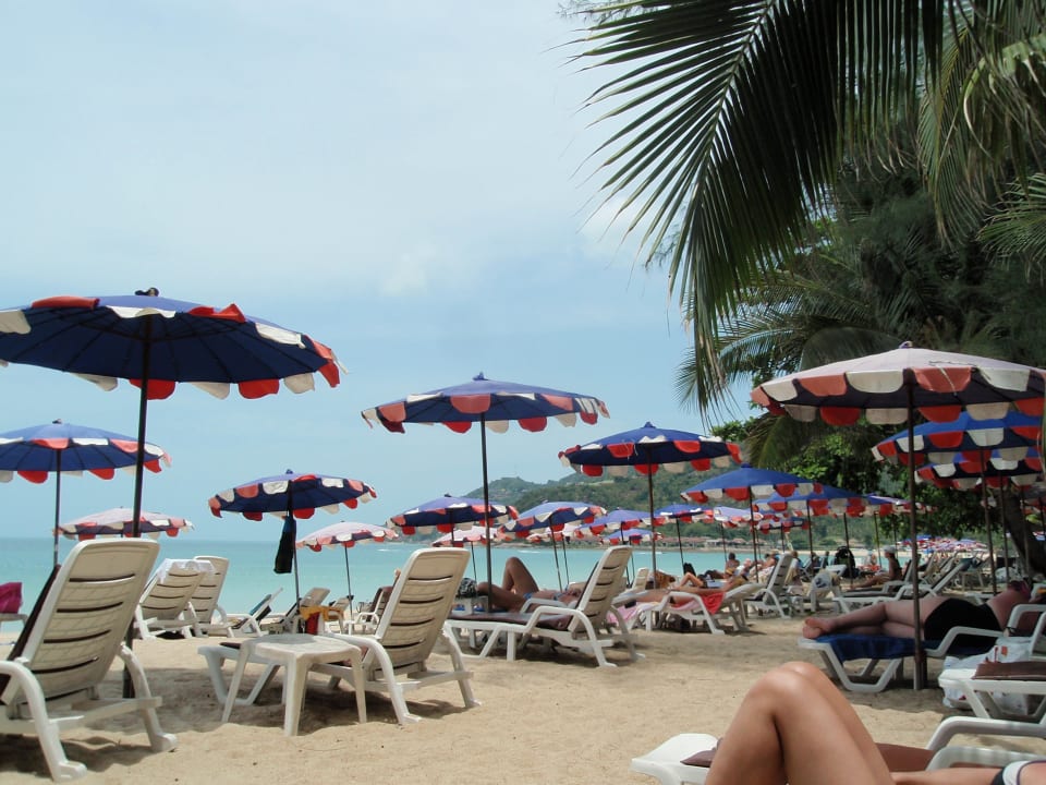 Genügend Liegen The Fair House Beach Resort