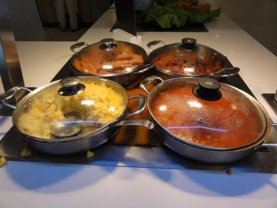 Frühstücksbuffet Iberostar Waves Bouganville Playa