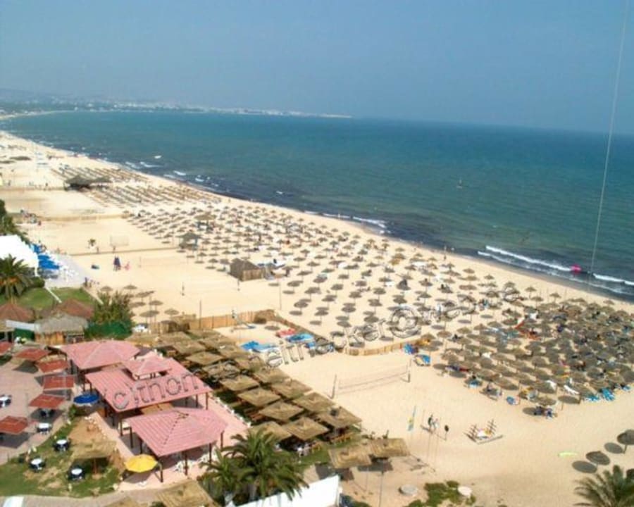 Strand Hotel Nesrine