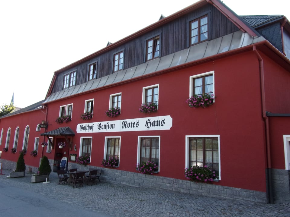 Außenansicht Pension Rotes Haus