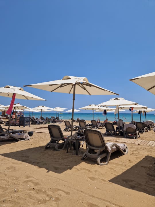 Strand Jacaranda Luxury Resort