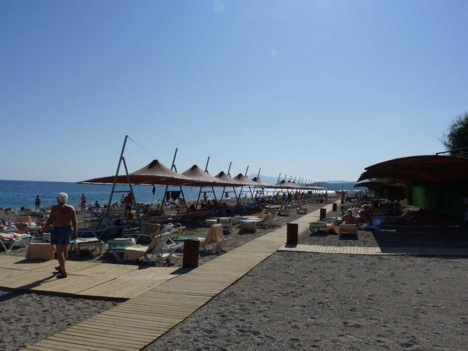 Schöne Wege bis zum Wasser Limak Limra Hotel & Resort