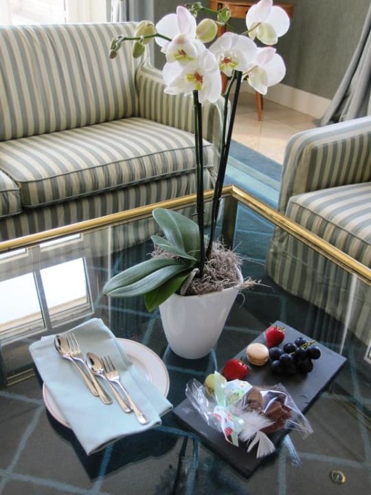 Osterüberraschung Steigenberger Icon Grandhotel Petersberg