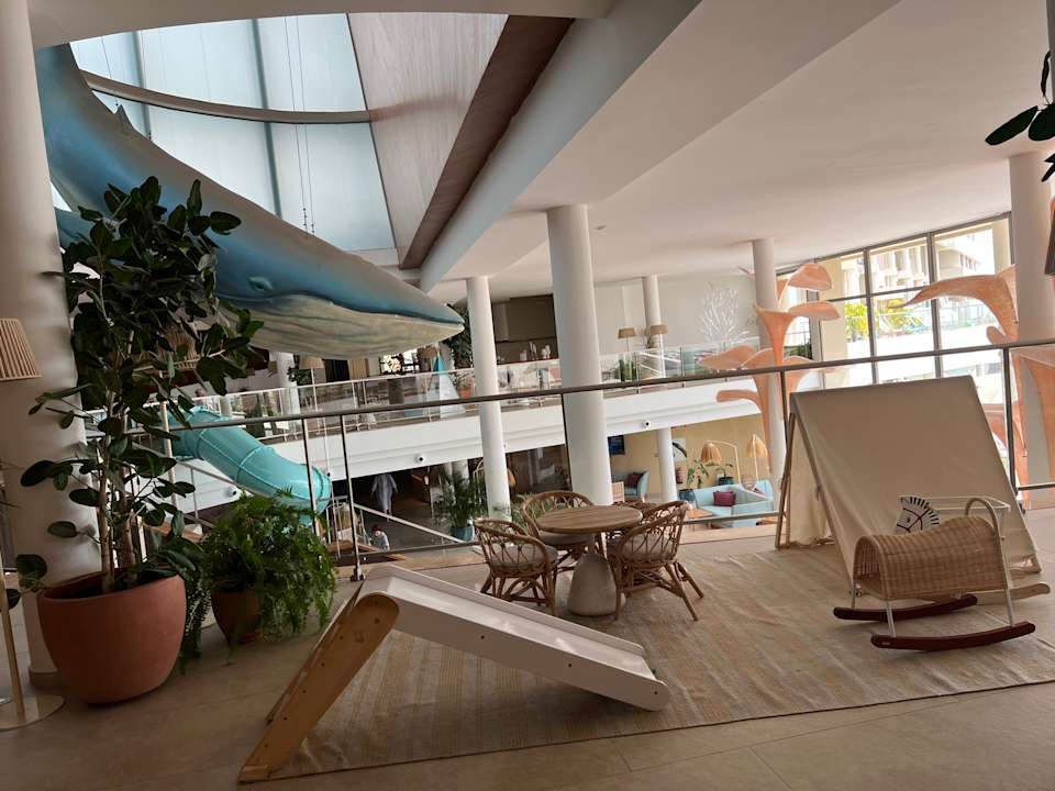 Lobby Iberostar Waves Playa Gaviotas