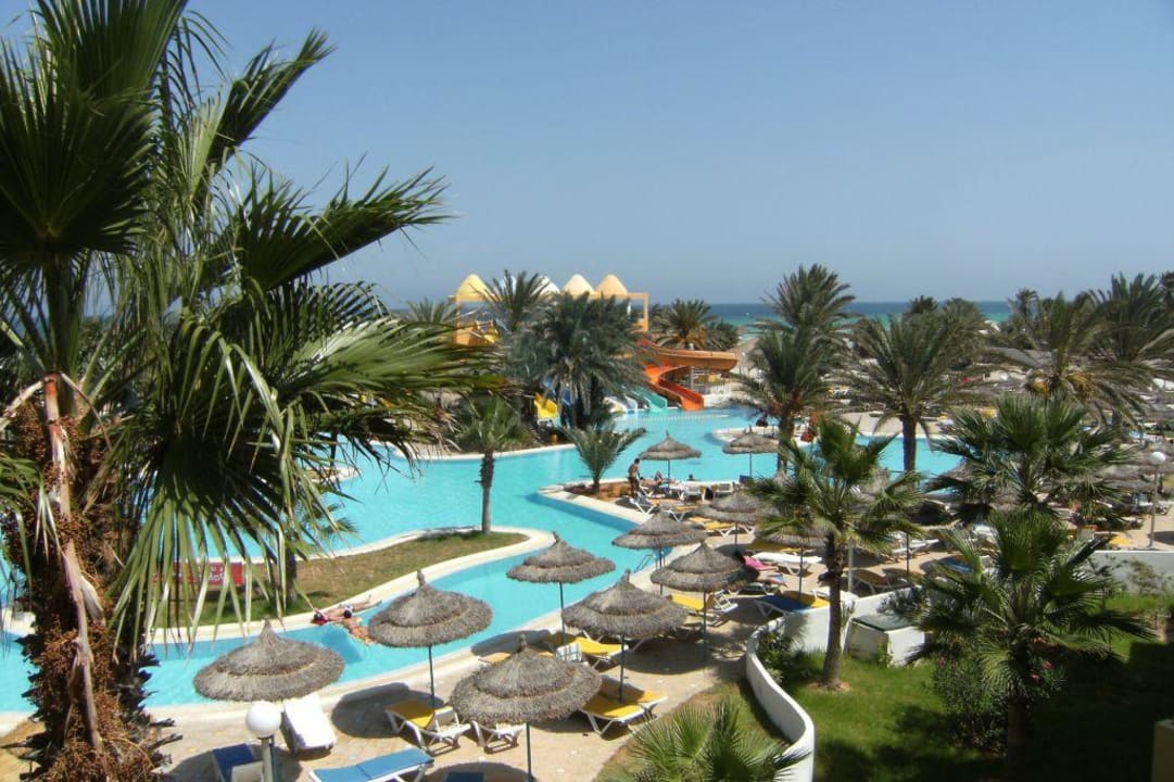 Piscina Caribbean World Thalasso Djerba