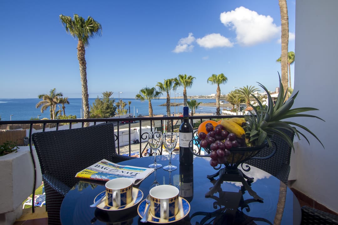 Ausblick Hotel Sunsuites Carolina