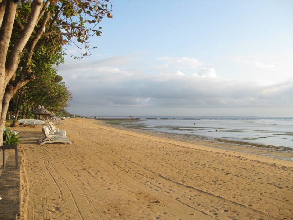 Strand The Laguna A Luxury Collection Resort & Spa